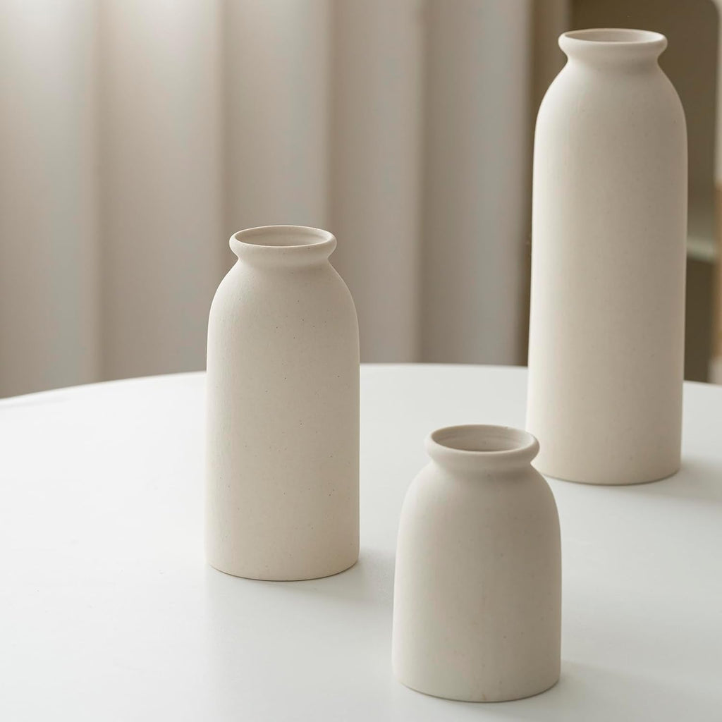 Set of 3 Small Ceramic Vases for Home Decor & Table Centrepieces, Rustic Farmhouse Style, Mini Decorative Flower Vases (Beige)